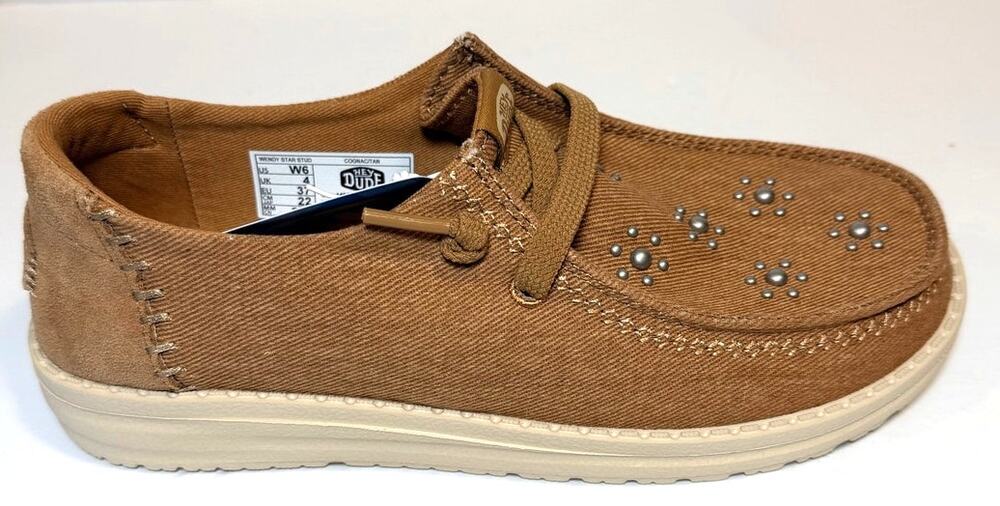Women's Hey Dude Wendy Star Studded Shoes Size 6 NEW
